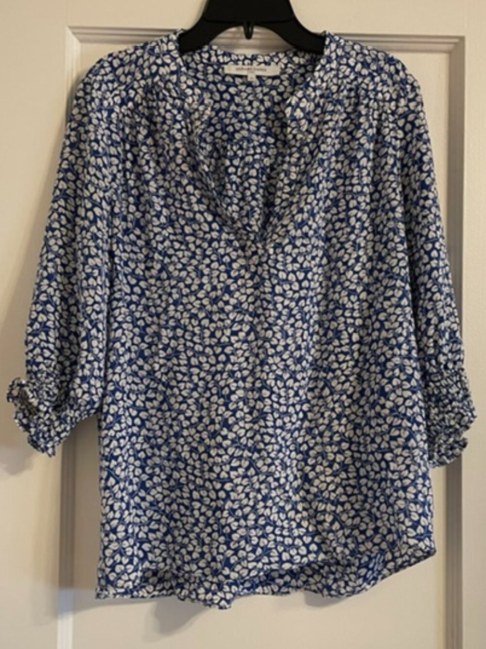 GERARD DAREL PARIS sz 36 Chantelle Floral Smocked Cuff Blouse